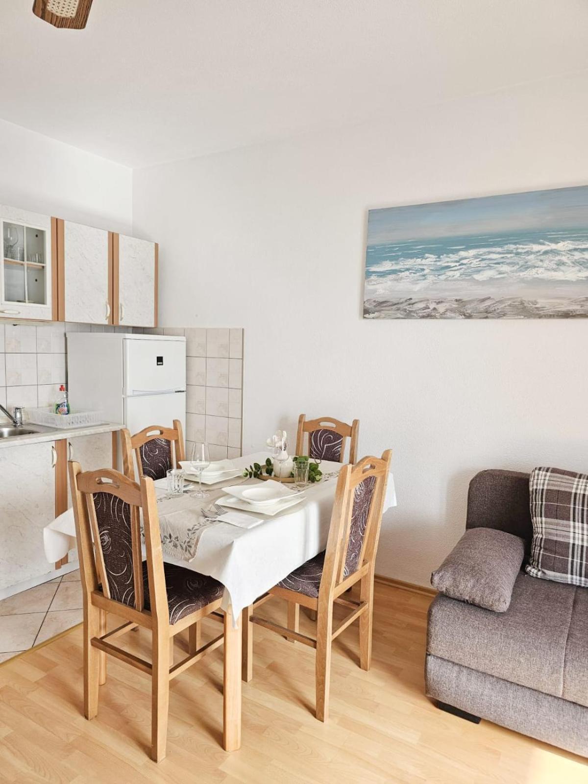 Apartments Karalic Ll تْسْغيكفانِتْسا المظهر الخارجي الصورة