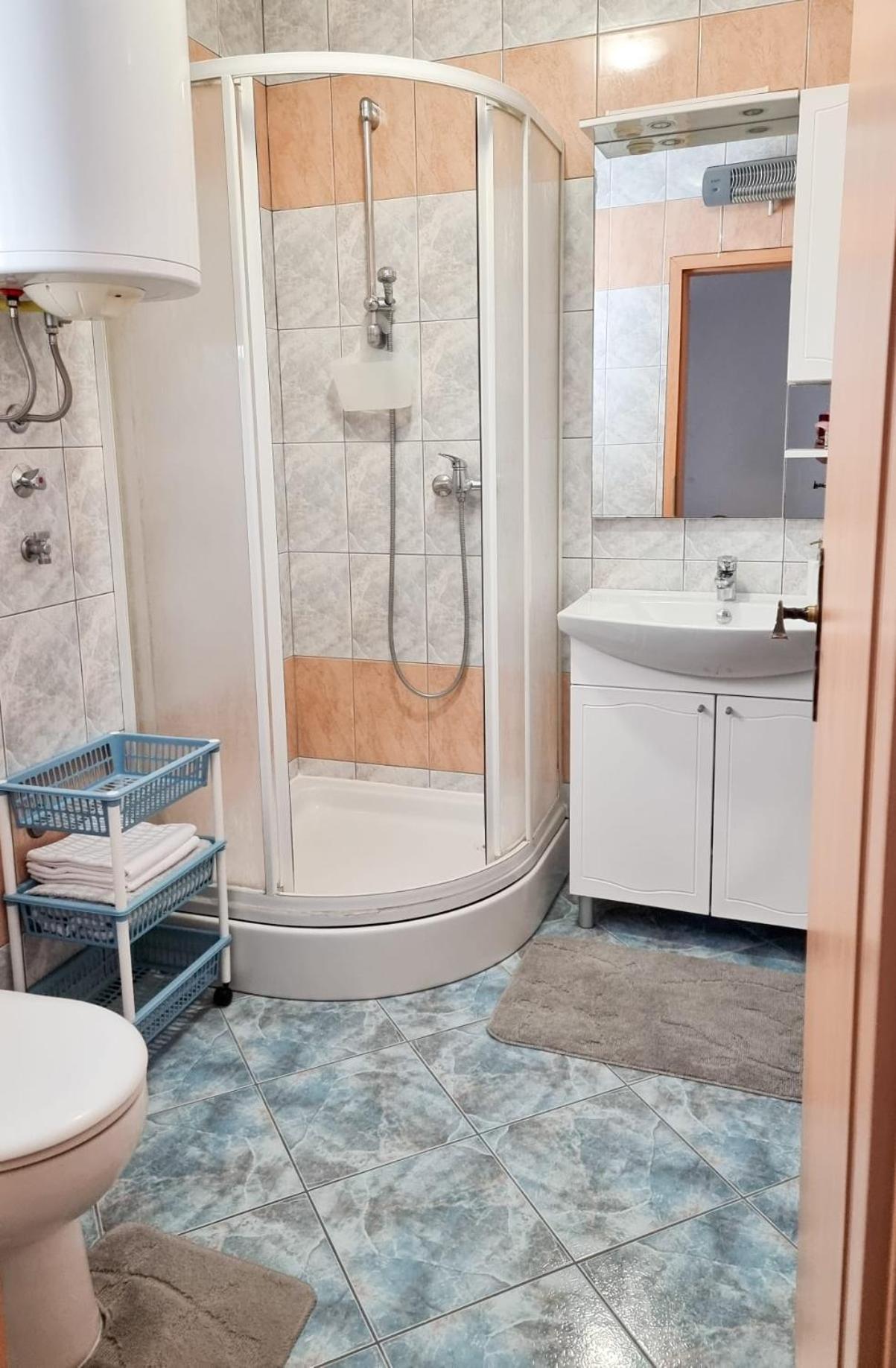 Apartments Karalic Ll تْسْغيكفانِتْسا المظهر الخارجي الصورة
